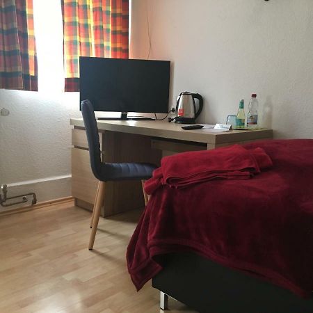 Hotel Lamm Stuttgart Waldenbuch Extérieur photo