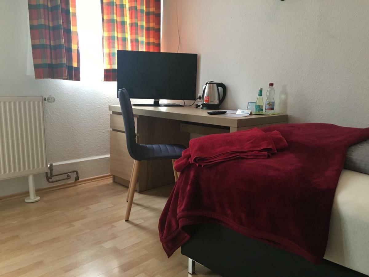 Hotel Lamm Stuttgart Waldenbuch Extérieur photo